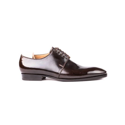 Elegant, five eyelet Derby in dark brown Cordovan leather