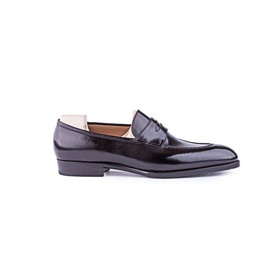 Classic penny loafer in Espresso dark brown Crust calf leather