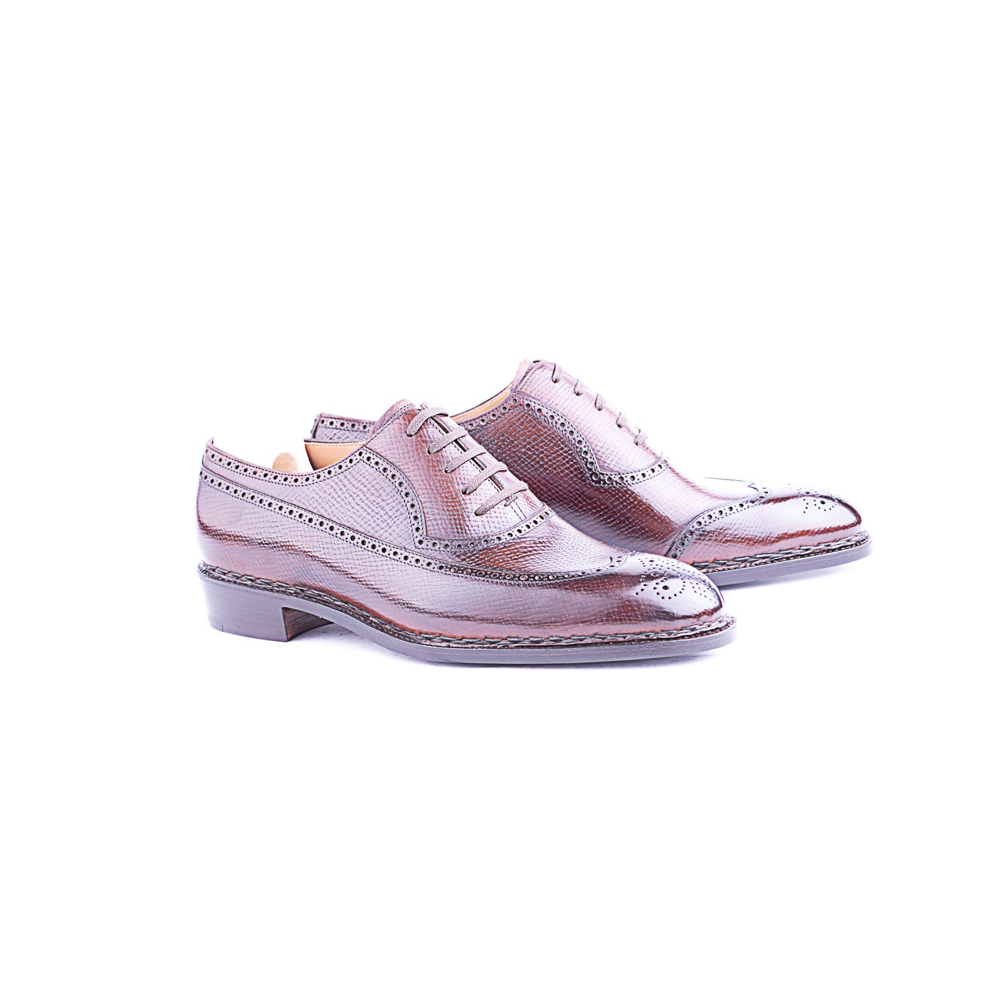 Brogued Oxford with medallion and Higher Cuban Heel