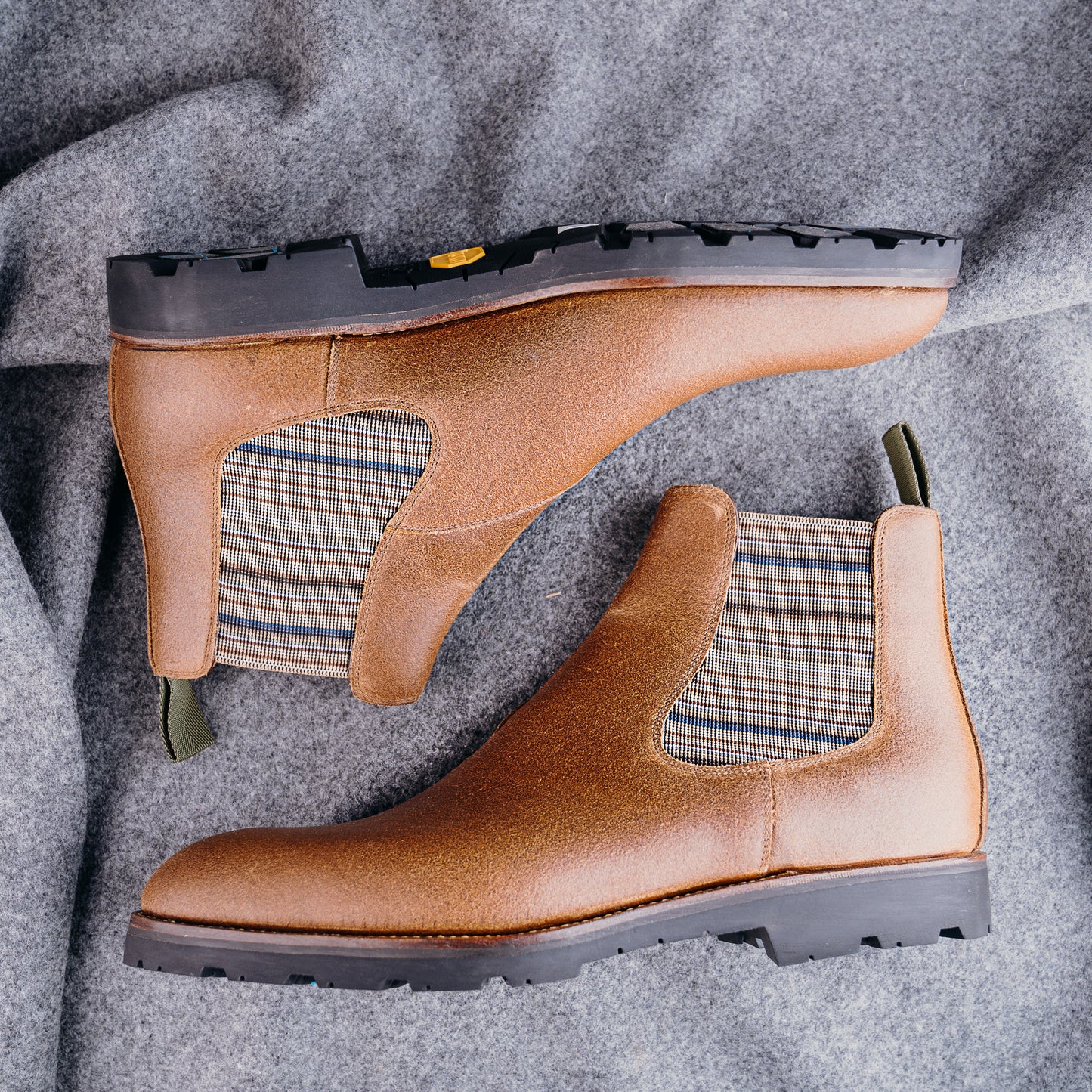 Chelsea boots, elastic sided, with SC signature facing (V)