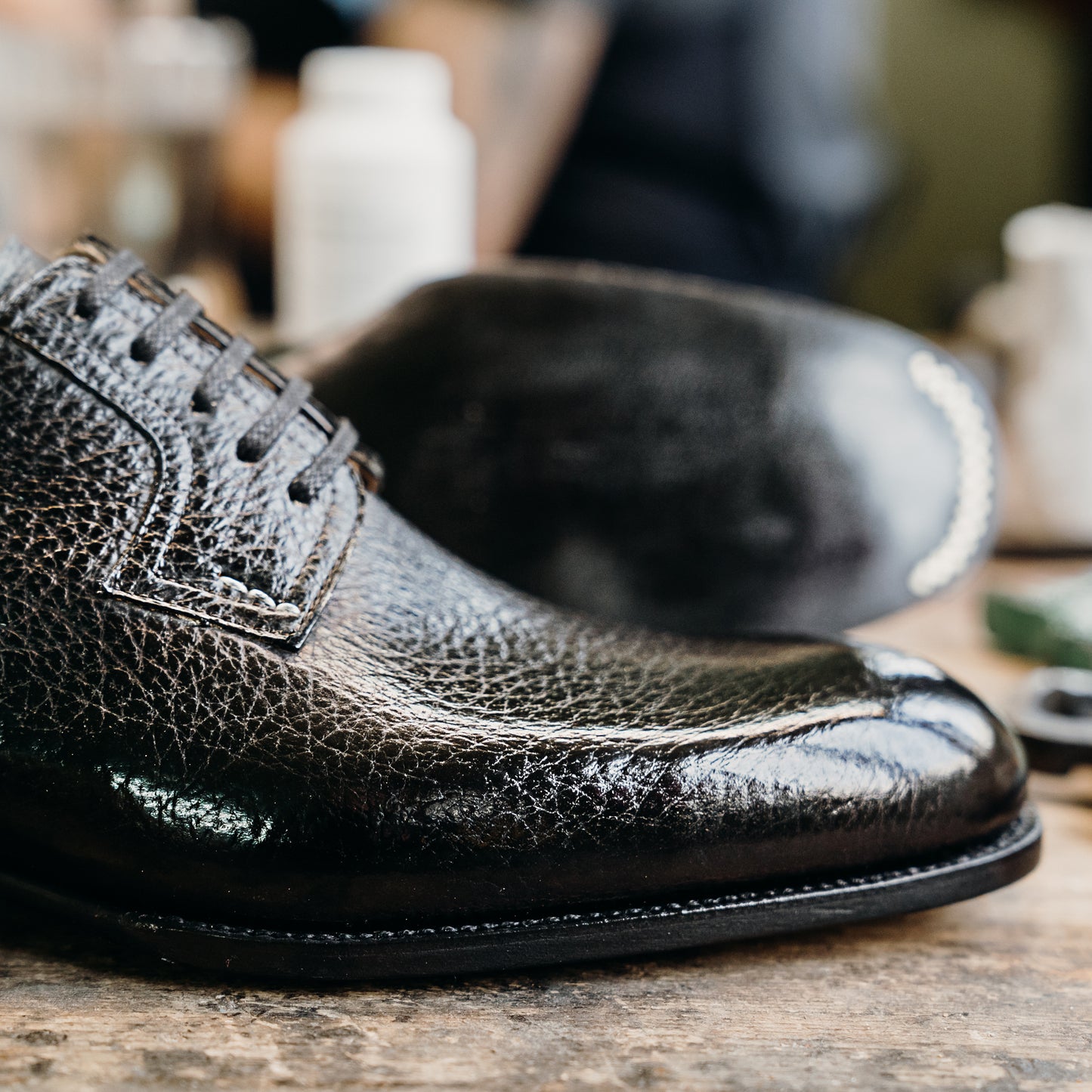 Plain Derby with reduced lacing