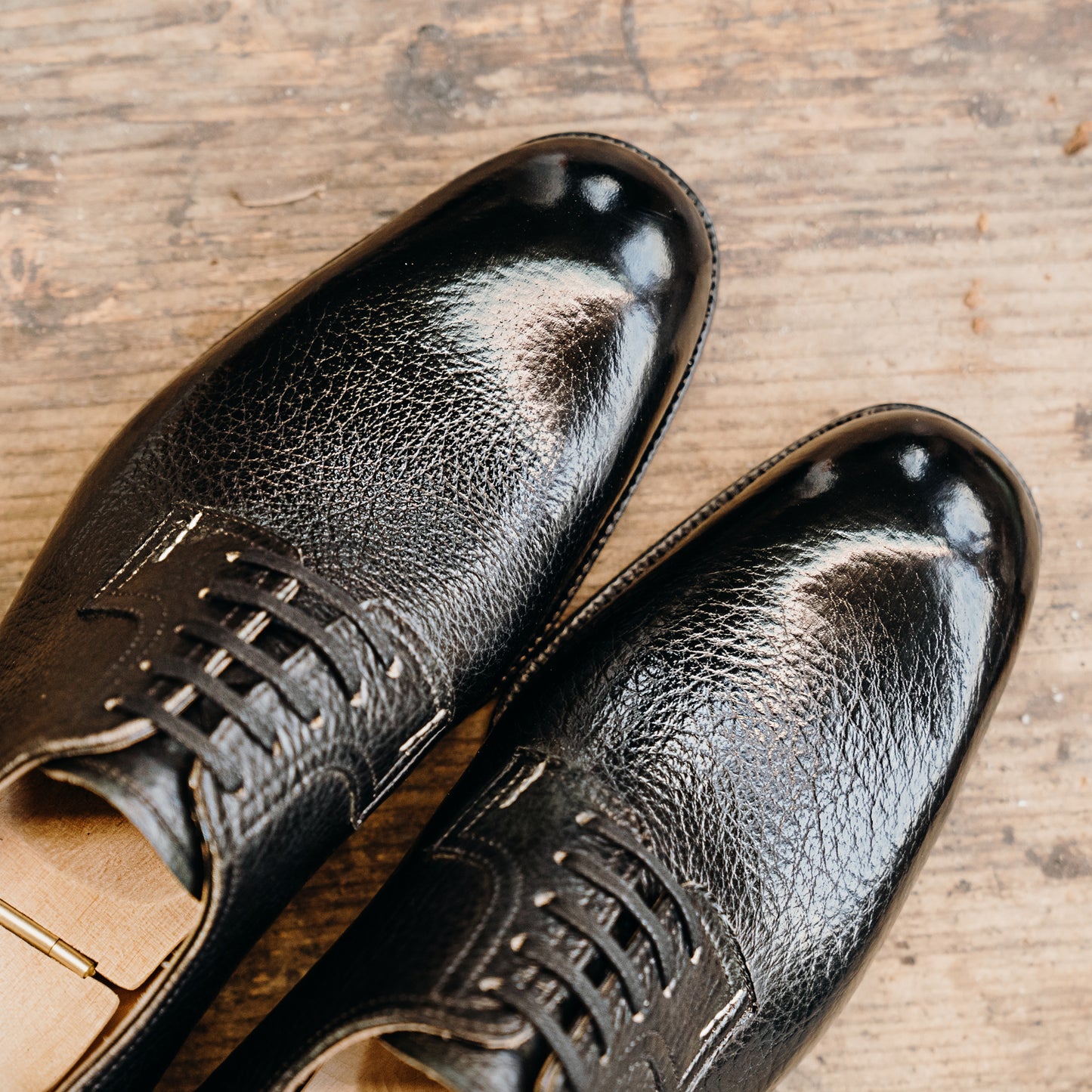 Plain Derby with reduced lacing