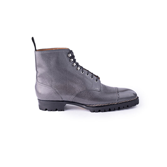 Derby ankle boots with brogued toe cap in grey Scotch grain