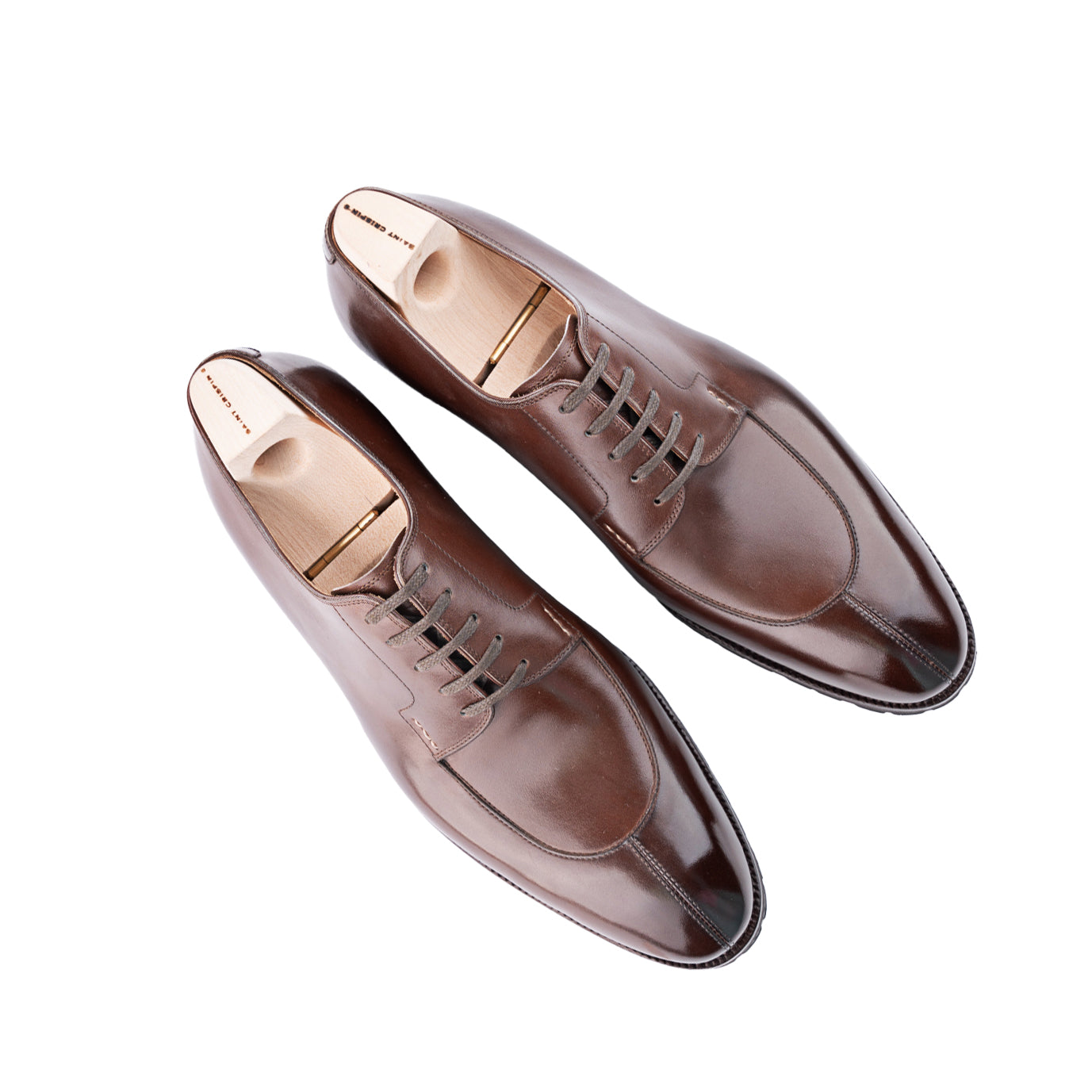 Split toe Derby with outdoor sole in tabaccho brown calf leather