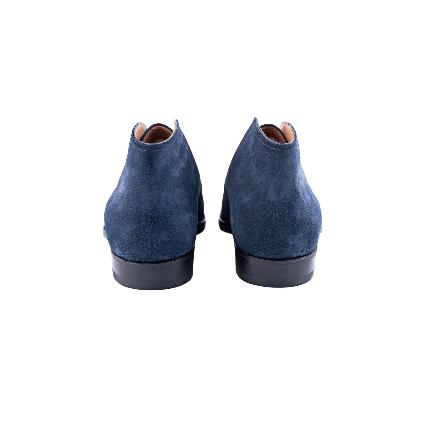 Chukka boots with two eyelets, curved topline