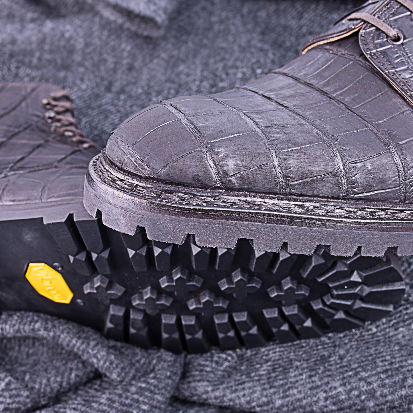 Derby ankle boot non-glossy, used appearance