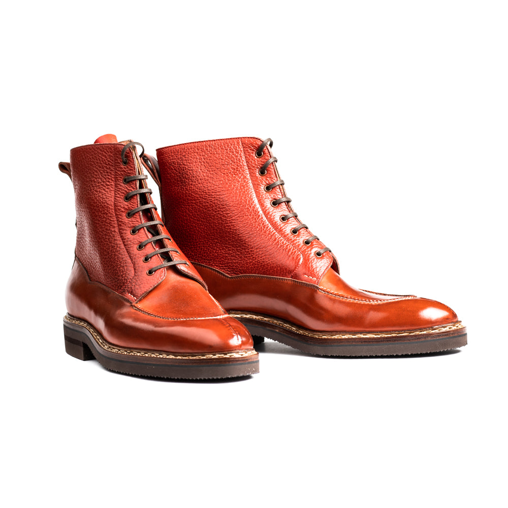High cut derby boot, Norwegian sewn apron with middle tulip cut