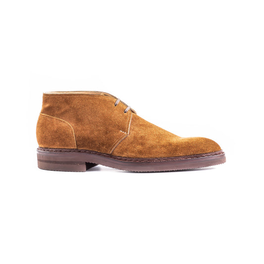 Chukka boots with two eyelets