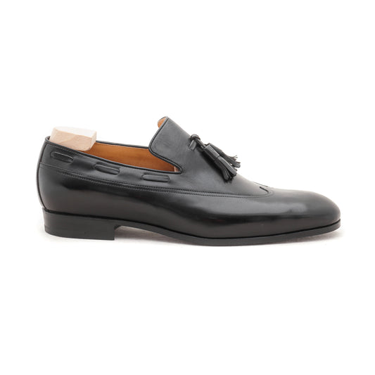 Long Wing Tip Tassel loafer in black Crust calf leather - 8.5F