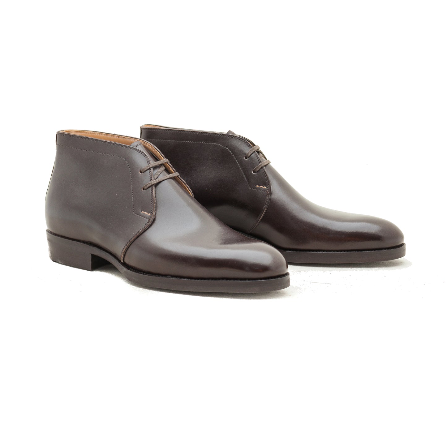 Chukka Boots in mate dark brown aniline calf leather