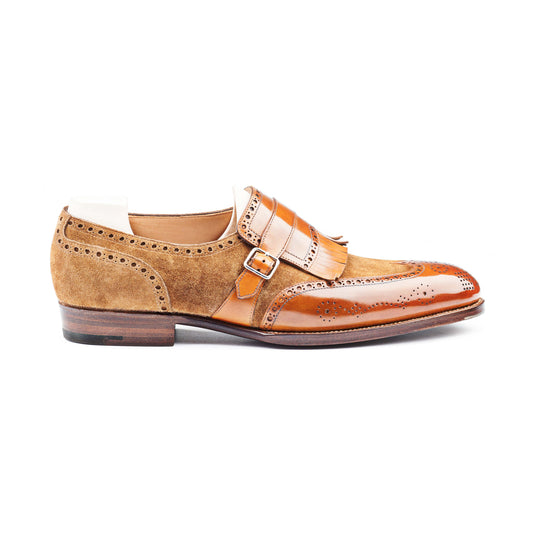 Dress loafer with fringy strap and buckle, metal tips included