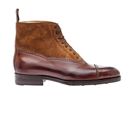 Straight toe cap Oxford Boot