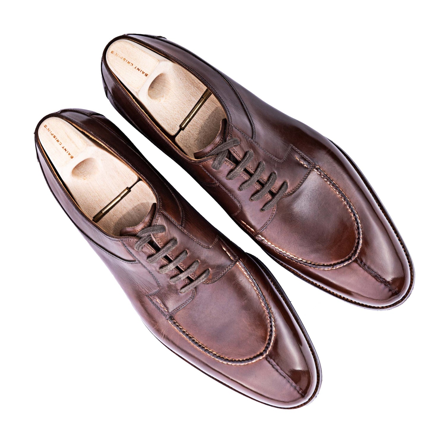 Split toe derby, Norwegian sewn apron with juncture stitched split toe