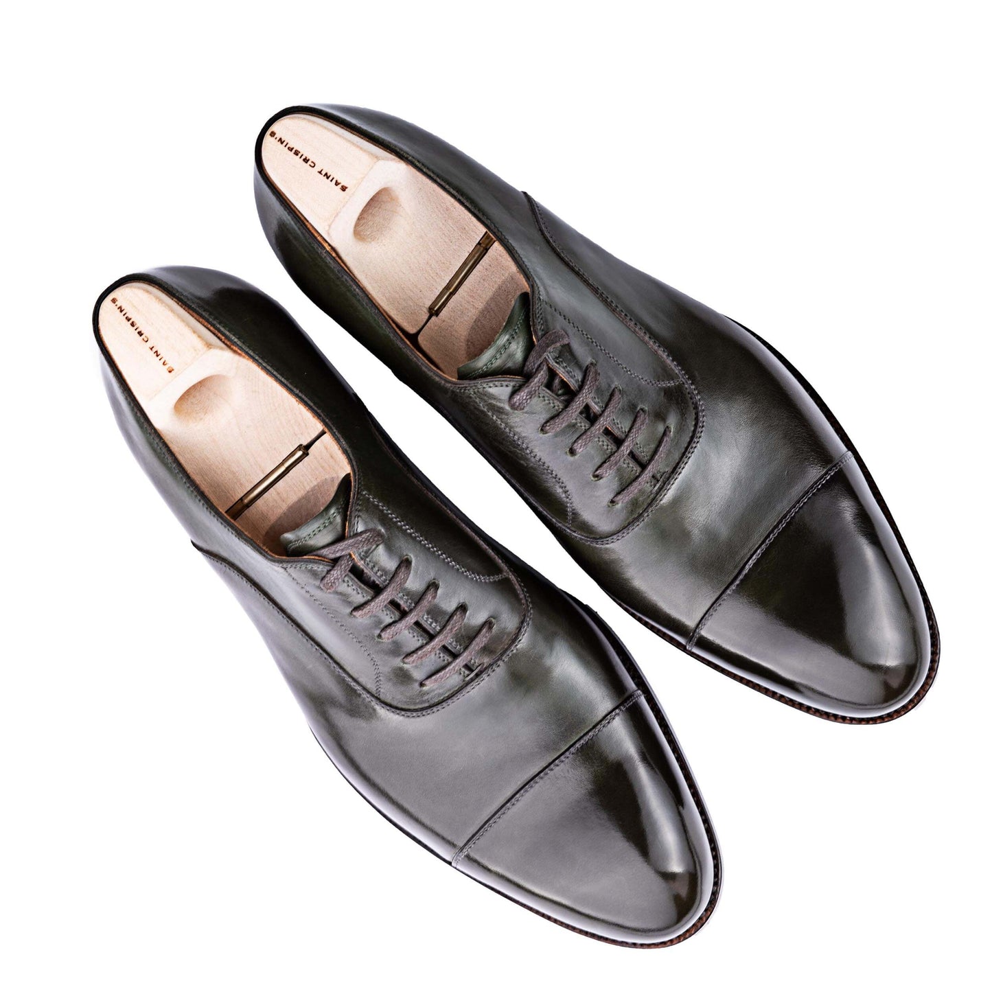 Straight toe cap Oxford with elegant double seam