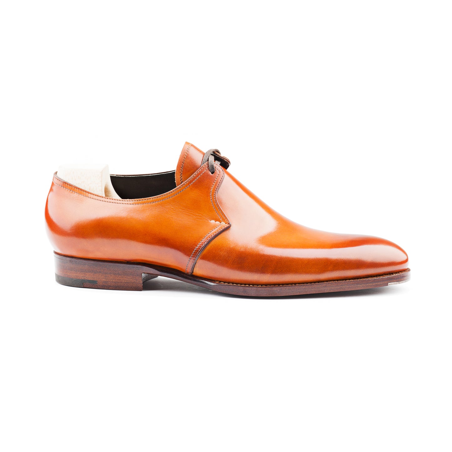 One eyelet Derby with plain tip
