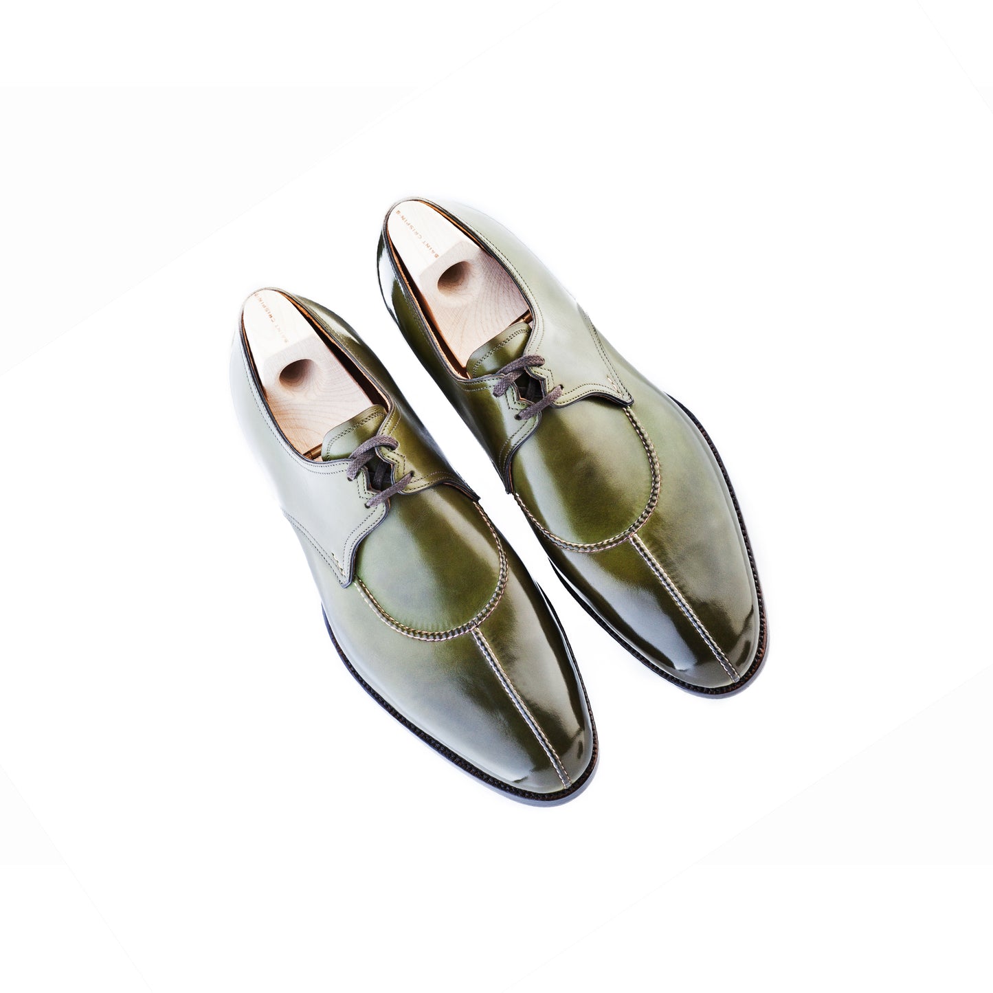 French Norwegian Derby with two eyelets