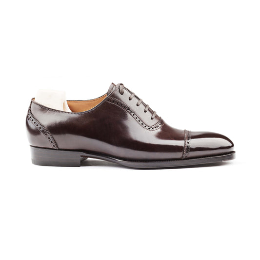 Straight toe Oxford, fully brogued