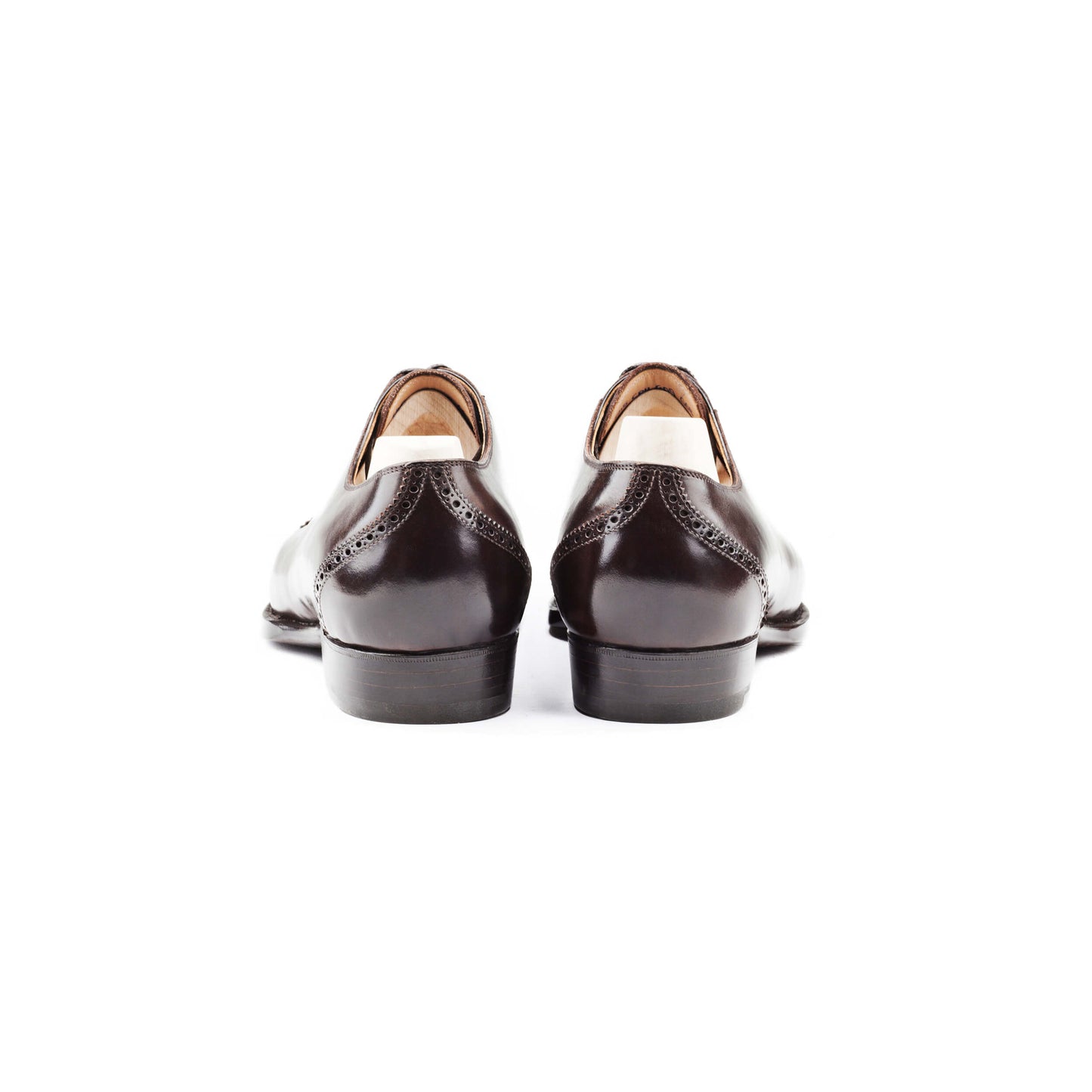 Straight toe Oxford, fully brogued