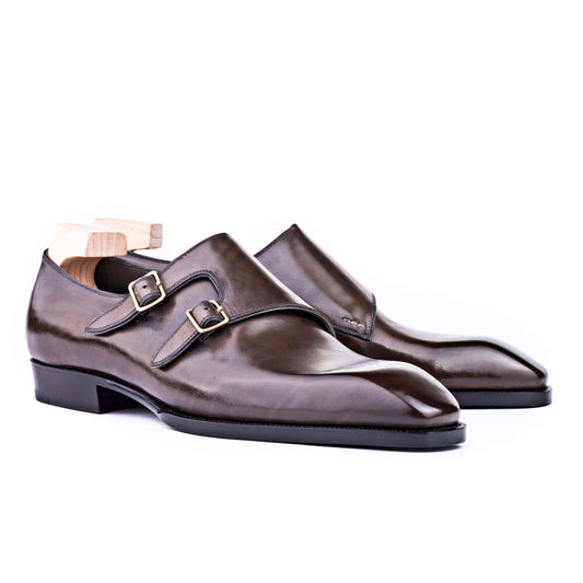 Double buckle monk with parallel straps