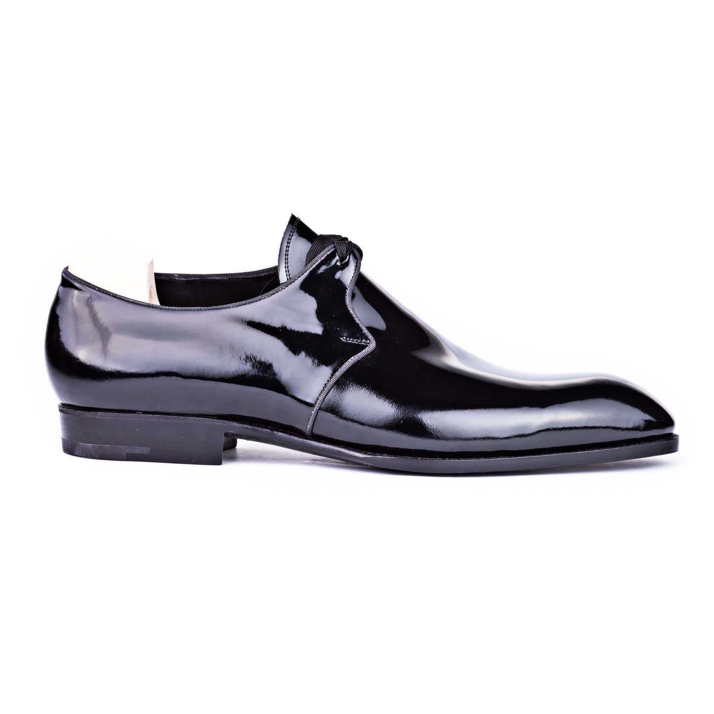 One eyelet Derby with plain tip