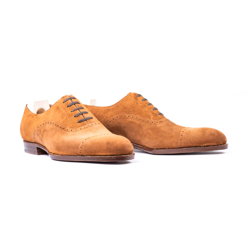 Straight toe cap Oxford with counter brogueing in light brown Janus su Saint Crispin's Straight toe cap Oxford with counter brogueing in light brown Janus su Saint Crispin's