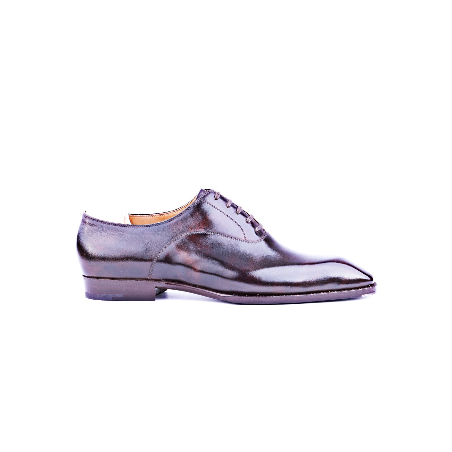 Elegant, plain toe Oxford in dark brown Museum calf