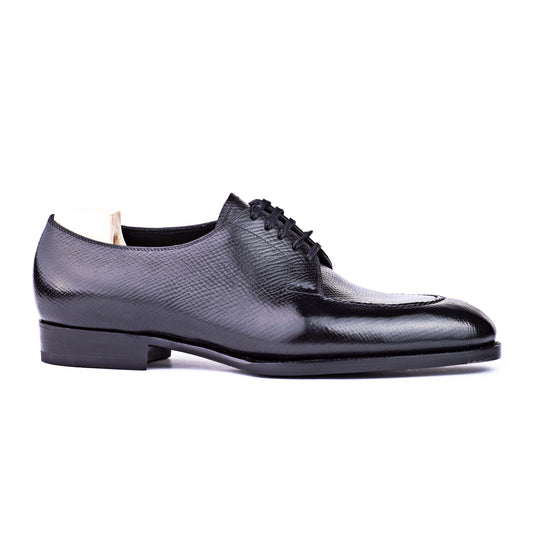 Five eyelet split toe Derby with hand-stitched apron in black Russian calf leather