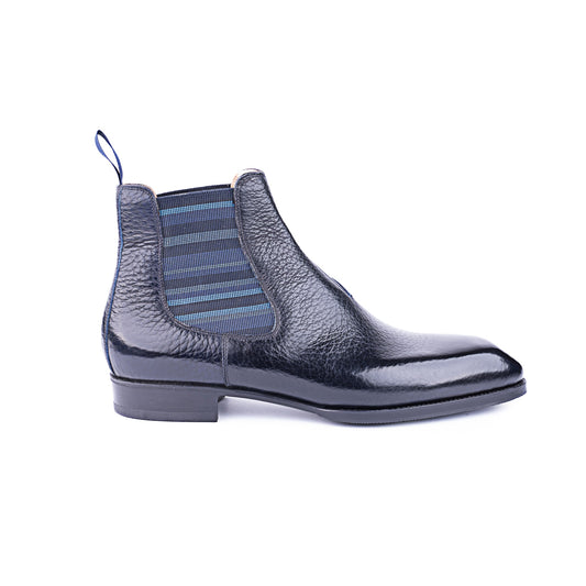 Chelsea boots on Equo last