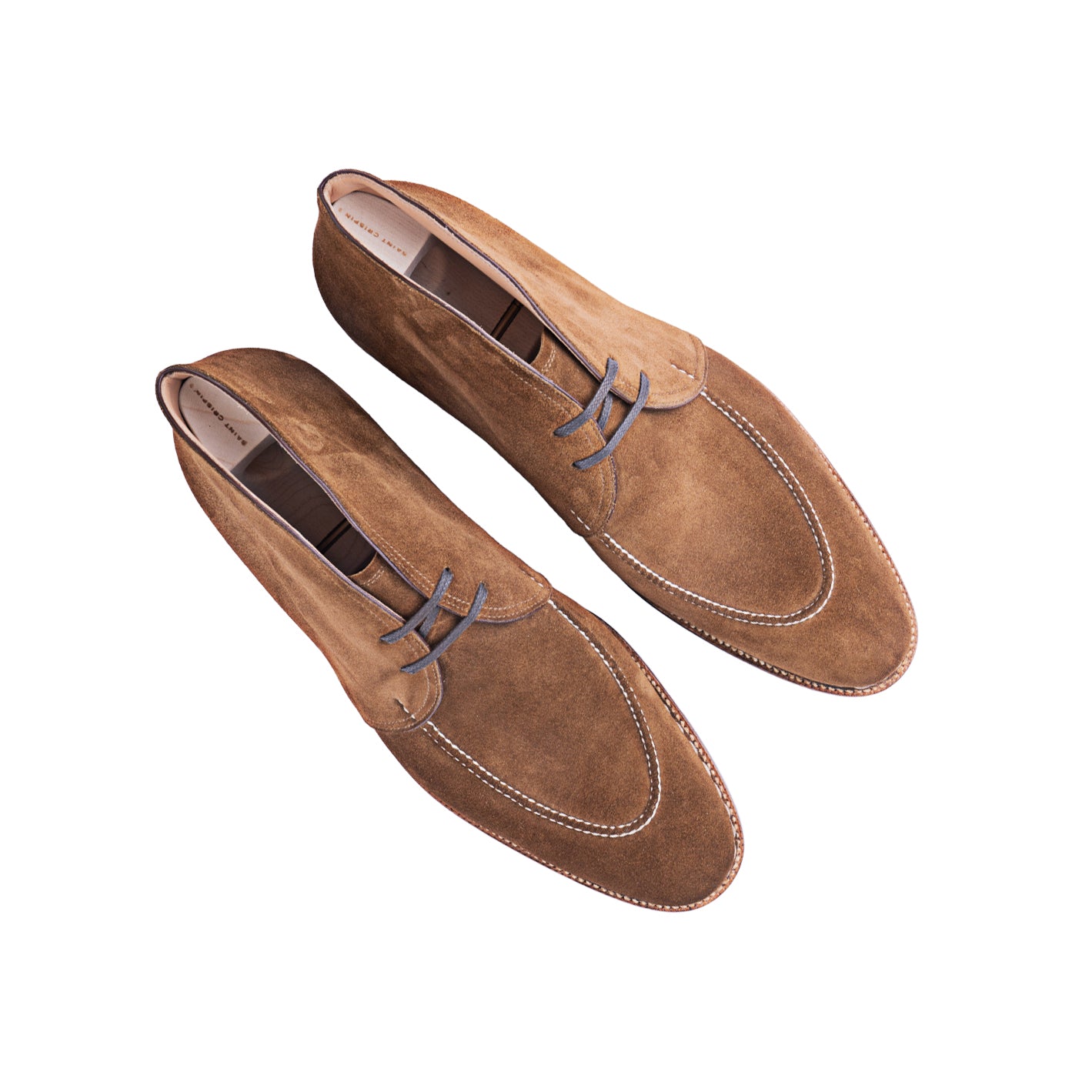 Chukka boots with handstitched Norwegian apron