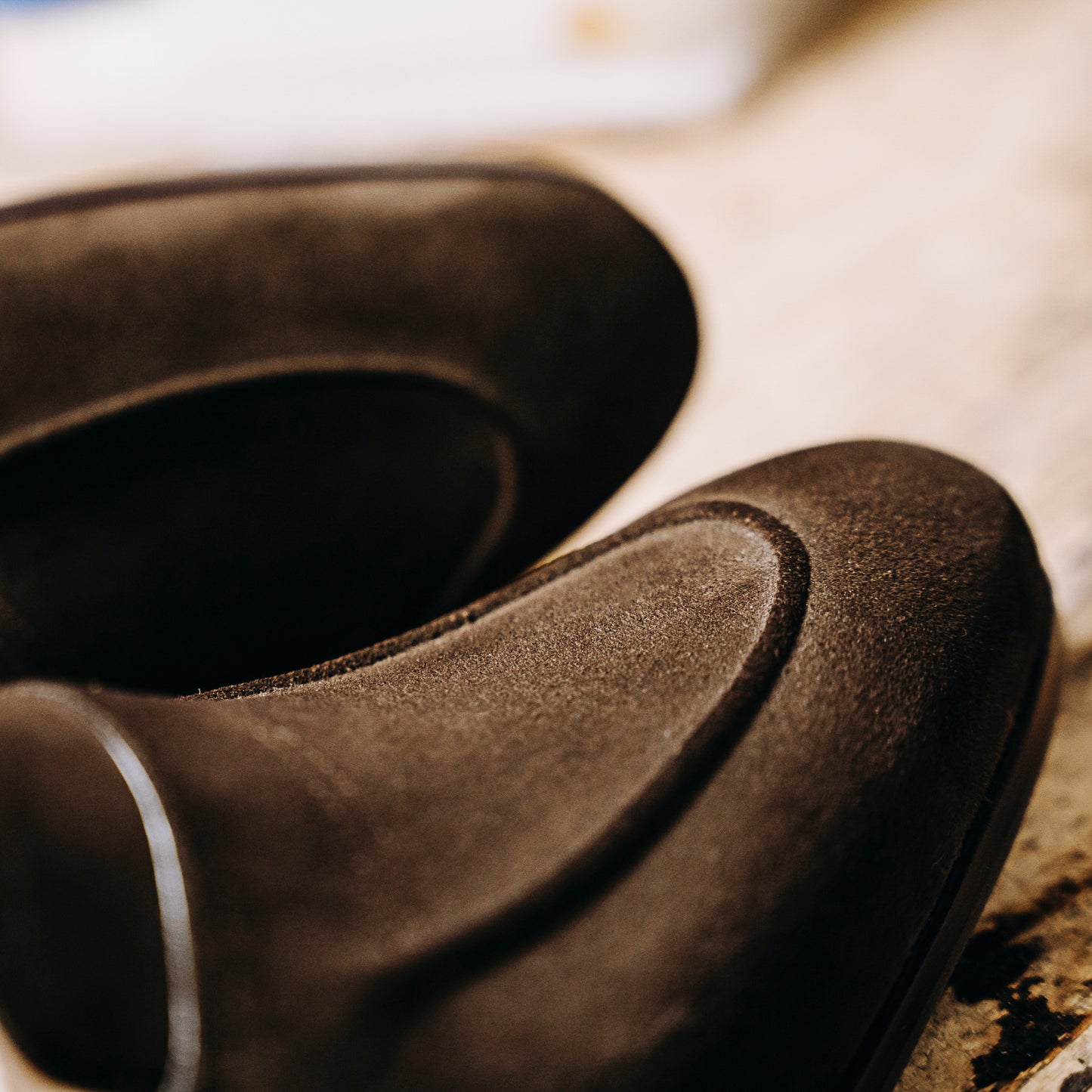 Norwegian Loafer, machine sewn, shorter apron