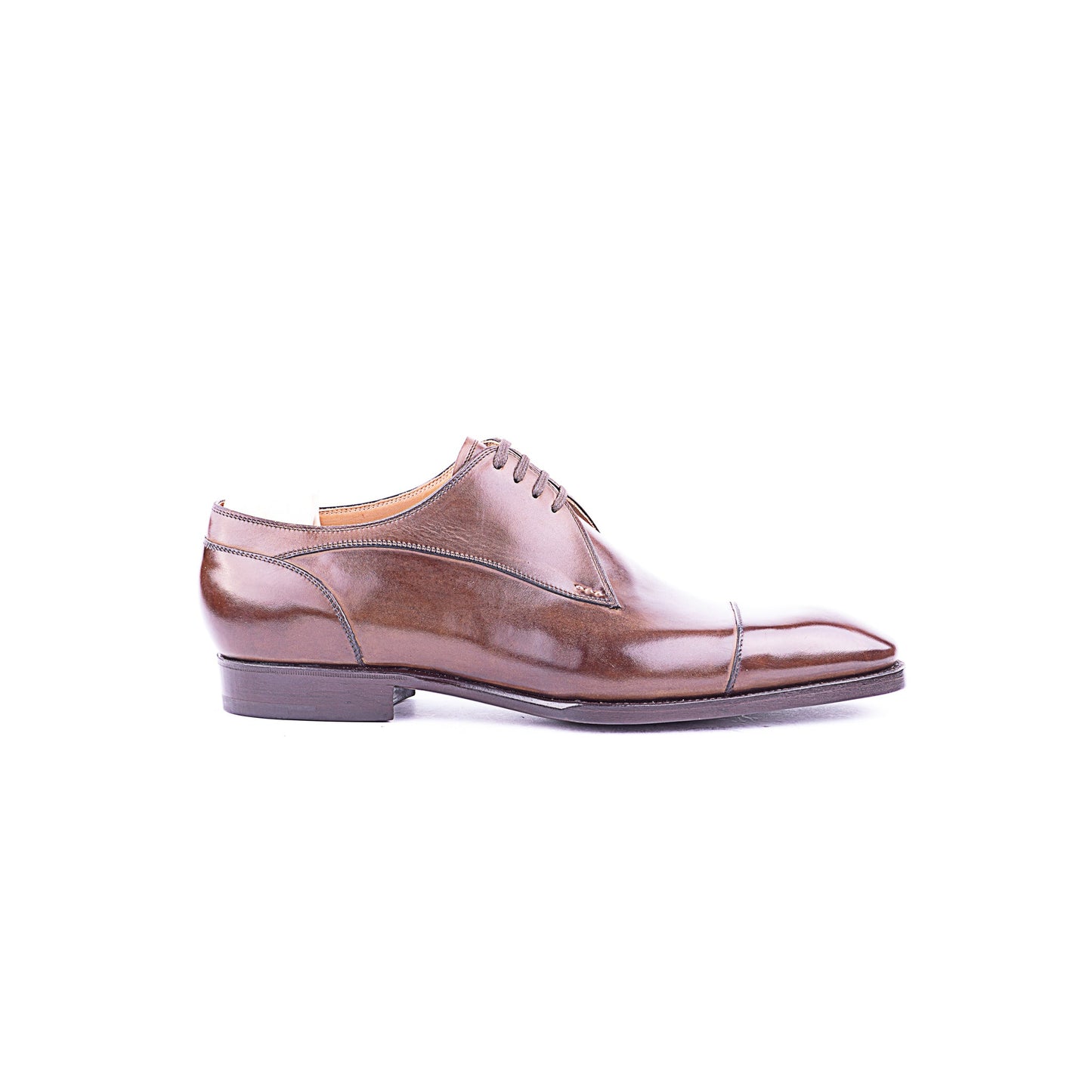 Cap toe Derbys with a “spread collar" - 9.5F