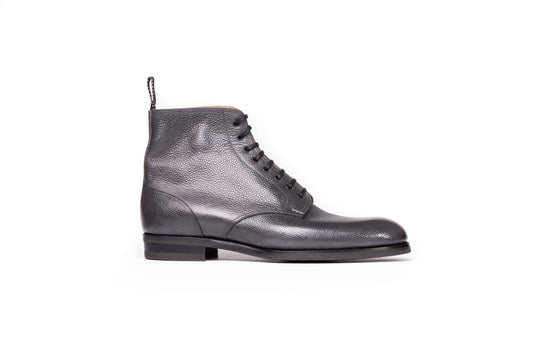 Derby ankle boot with plain tip