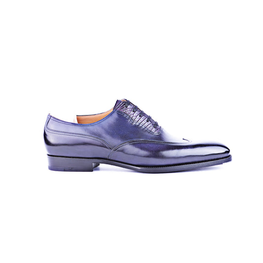 Oxford, plain sewn wing tip with alligator leather