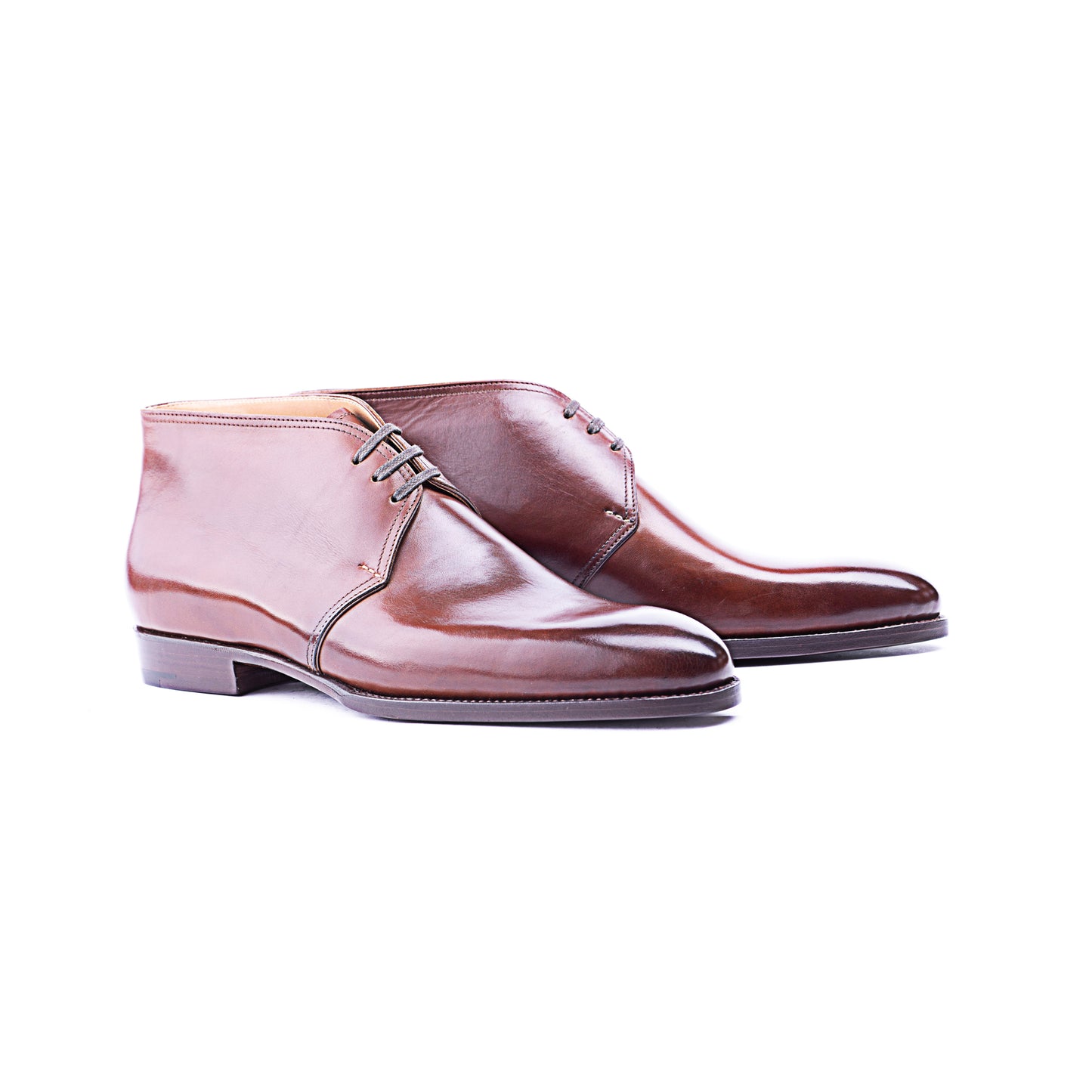 Chukka boots in mid brown Crust calf leahter - 8F