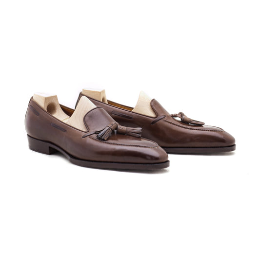 Tassel loafer with hand stitched apron - 6.5E