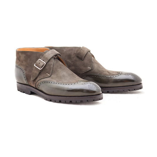 Single buckle Monk boots with wing tip and heel cap - 8F