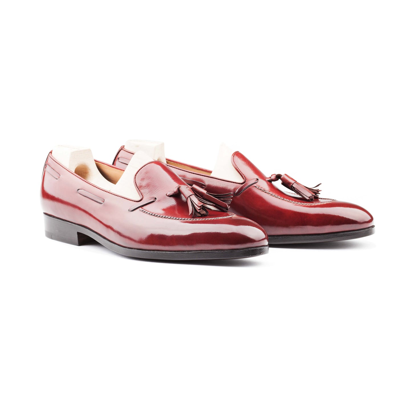 Tassel Loafer with hand stitched apron, short vamp