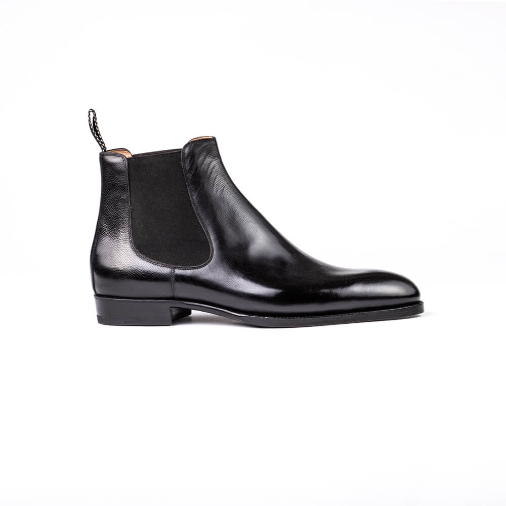 Chelsea Boot with plain shaft, elastic sided - black mountain calf