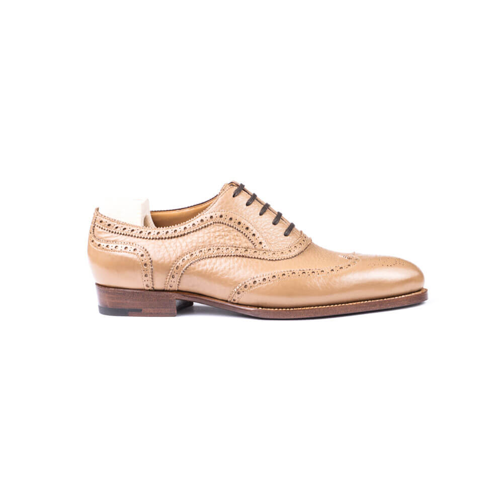 Oxford, fully brogued and gimped in beige shrunken calf - 7F